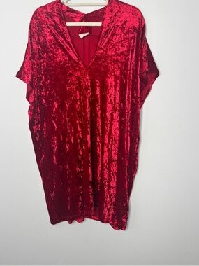 Karlie red velvet dress size medium